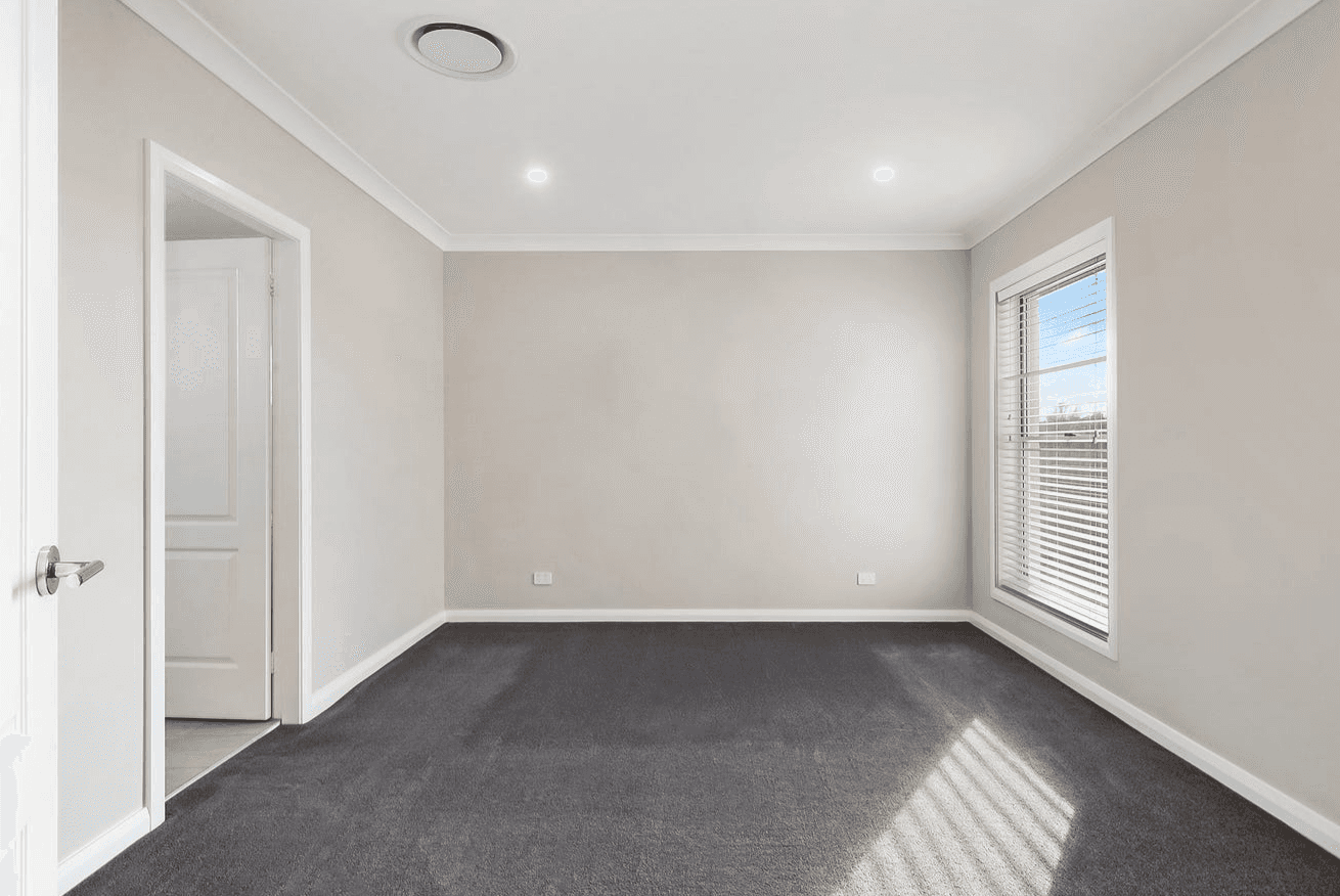 39 Collins Street, MARULAN, NSW 2579