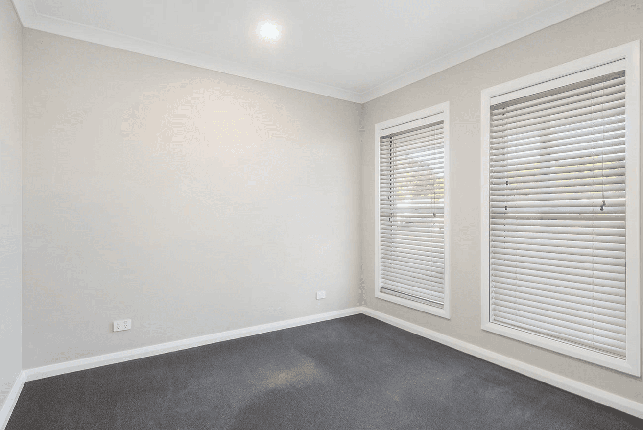 39 Collins Street, MARULAN, NSW 2579