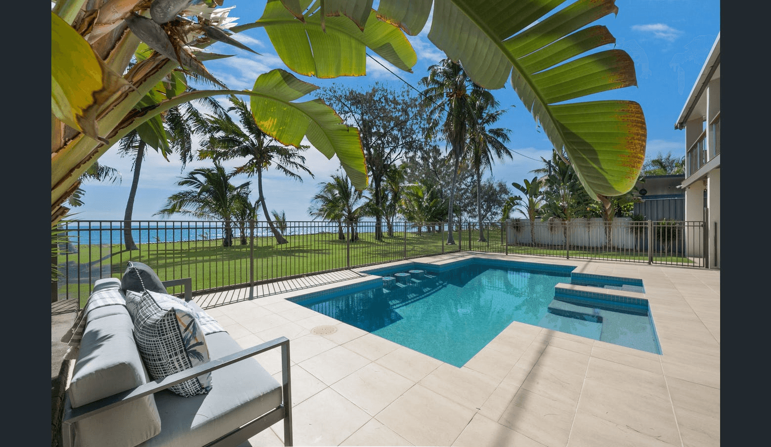 115 Cay Street, Saunders Beach, QLD 4818