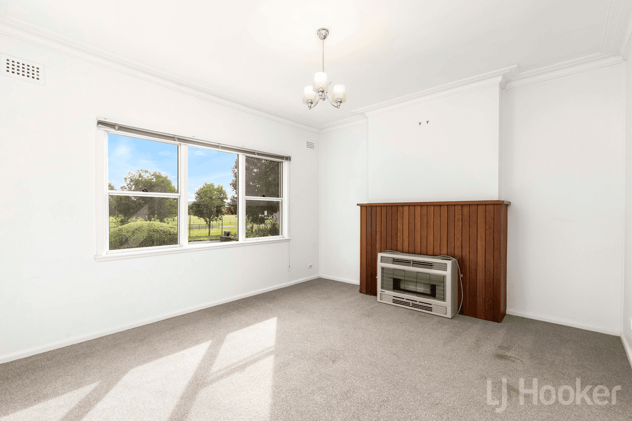 22 Glebe Avenue, QUEANBEYAN, NSW 2620