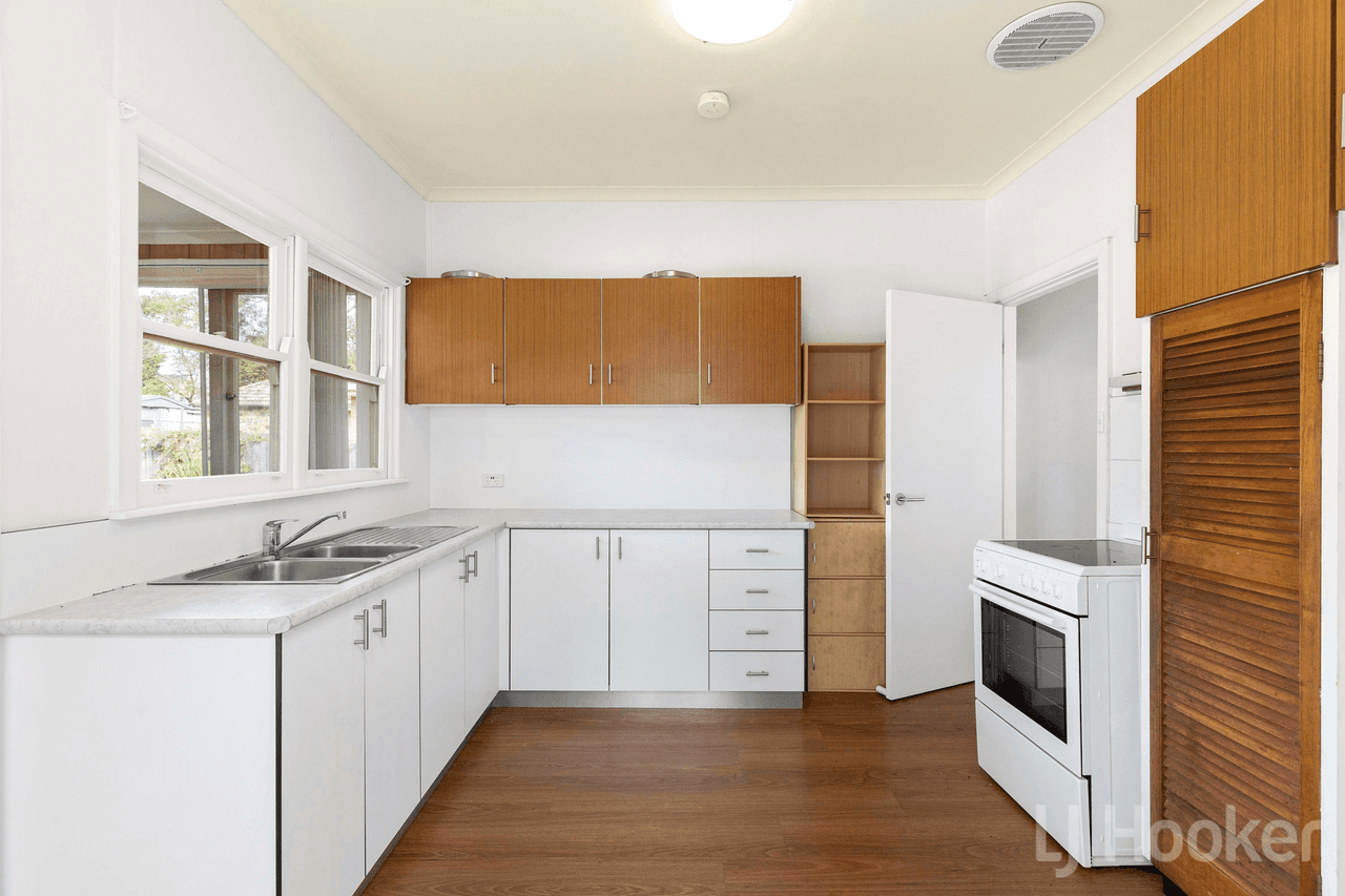 22 Glebe Avenue, QUEANBEYAN, NSW 2620