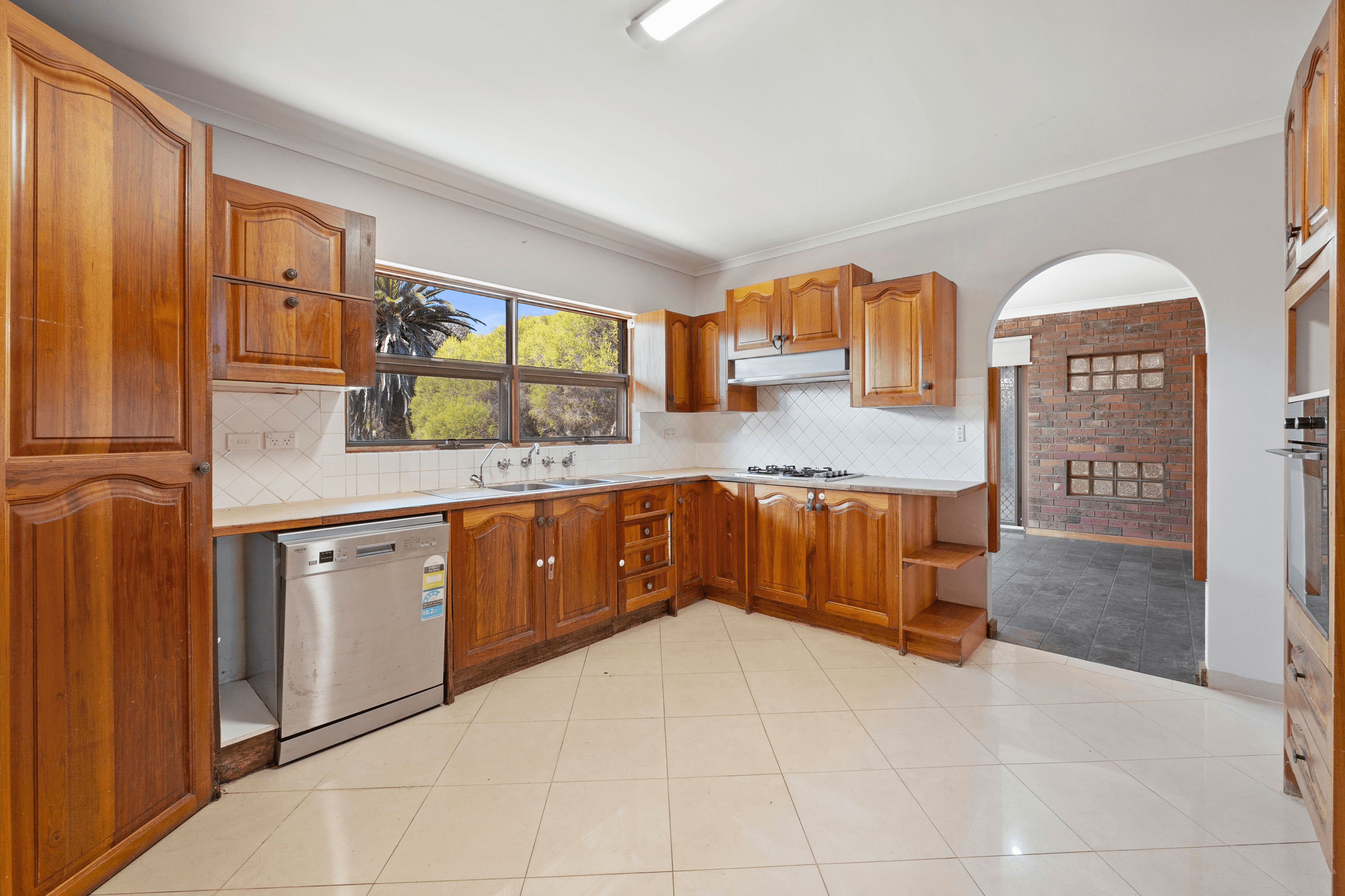 44 Alexander Avenue, MORPHETT VALE, SA 5162