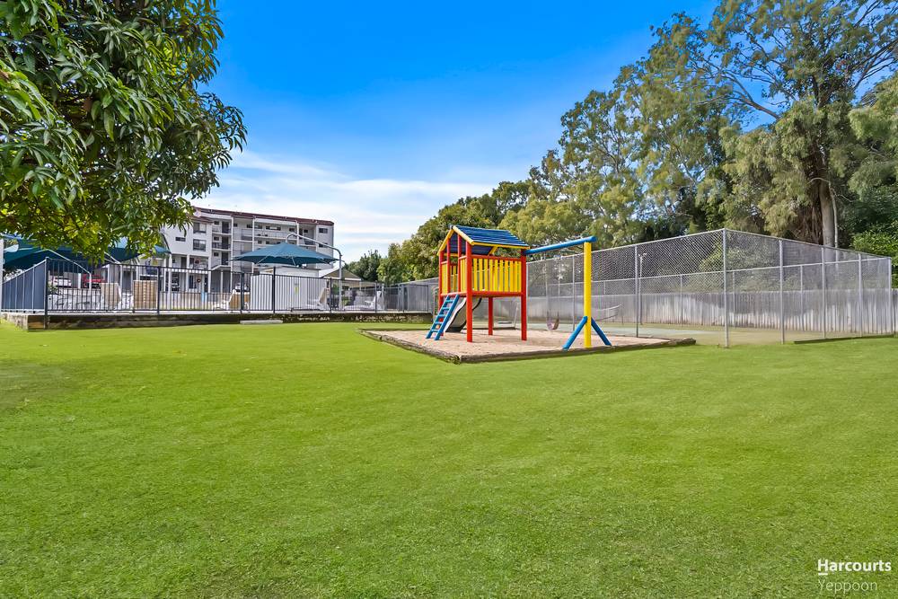 6/100 Scenic Highway, LAMMERMOOR, QLD 4703