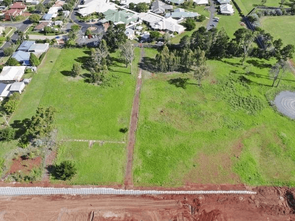 44 Croft Crescent, HARRISTOWN, QLD 4350