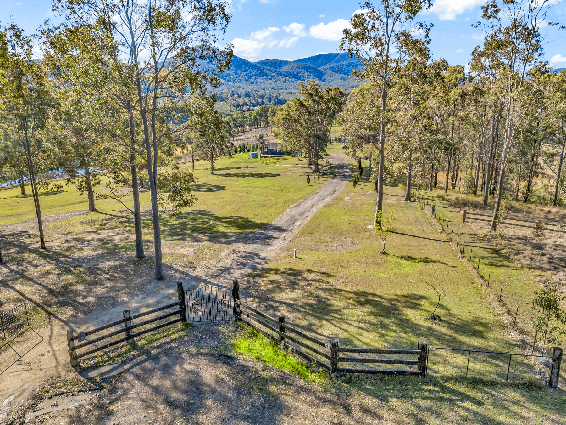 1840 Booral Road, Girvan, NSW 2425