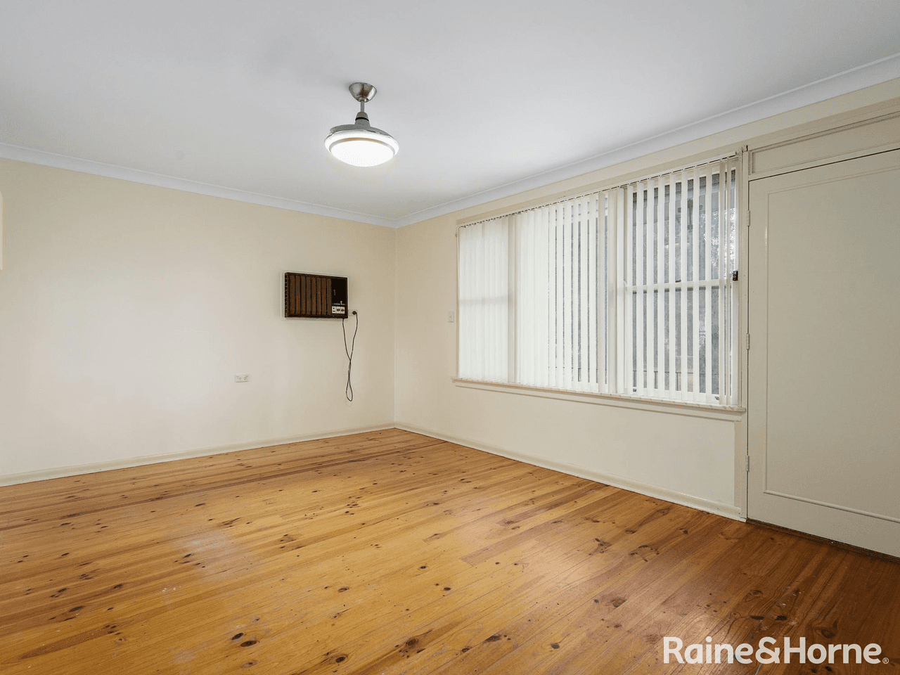 23  Lamont Place, CARTWRIGHT, NSW 2168