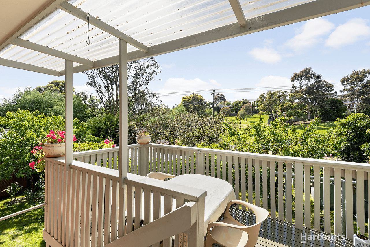 9 Cameron Close, DONVALE, VIC 3111
