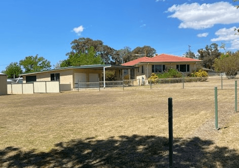 36 College Road, STANTHORPE, QLD 4380