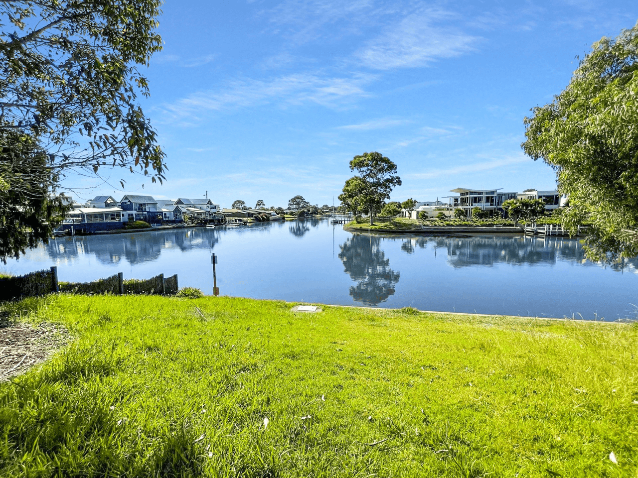 28 Canal Road, PAYNESVILLE, VIC 3880