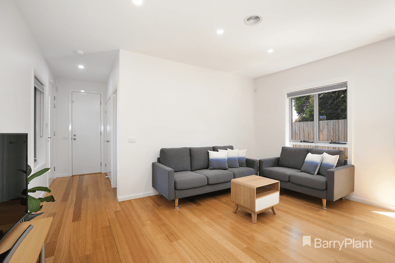 2/12 Swanston Street, Heidelberg Heights, VIC 3081