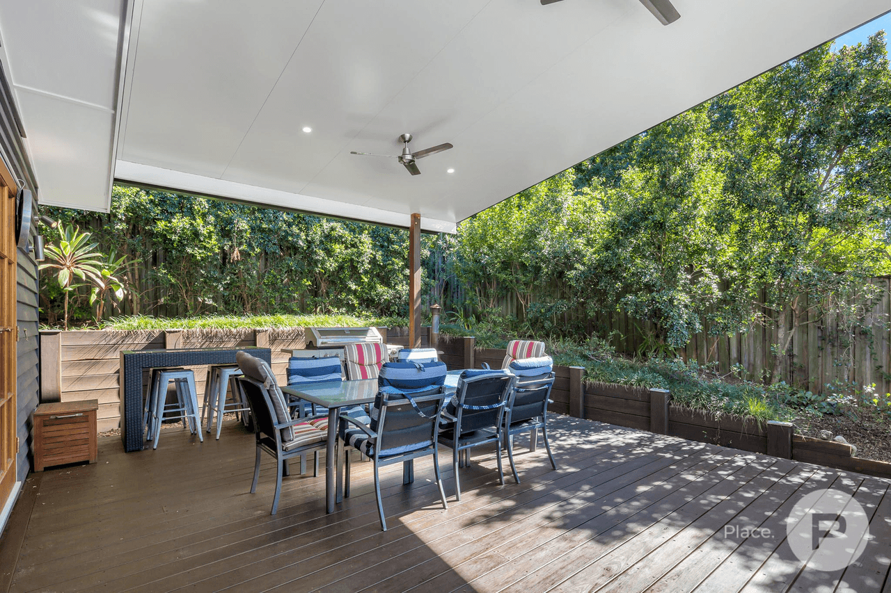 88 Lizzie Street, BARDON, QLD 4065