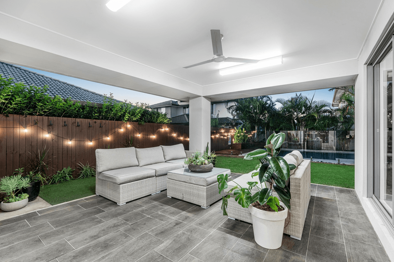 26 Foxwood Circuit, Wakerley, QLD 4154