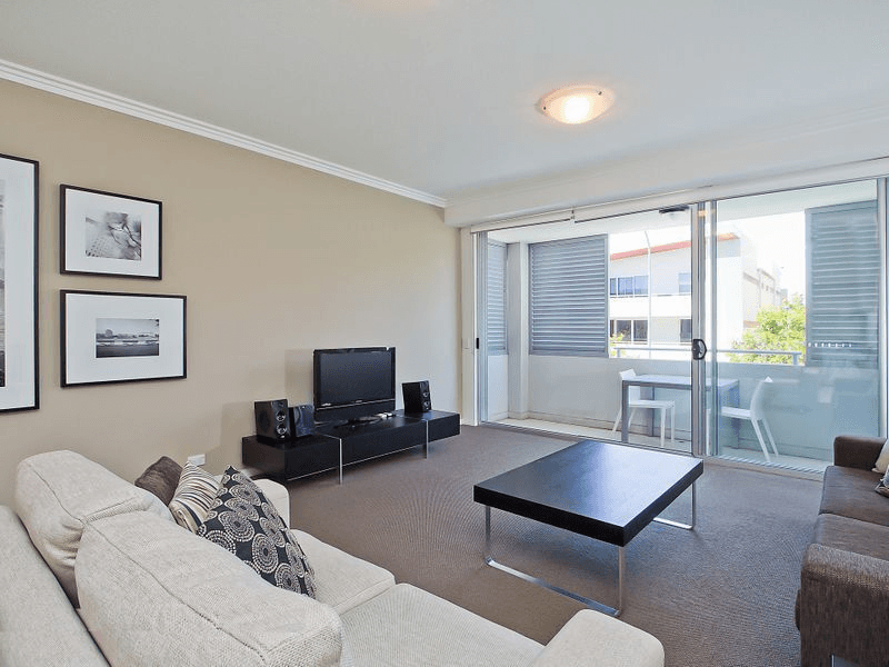 49/19 Lake Street, VARSITY LAKES, QLD 4227