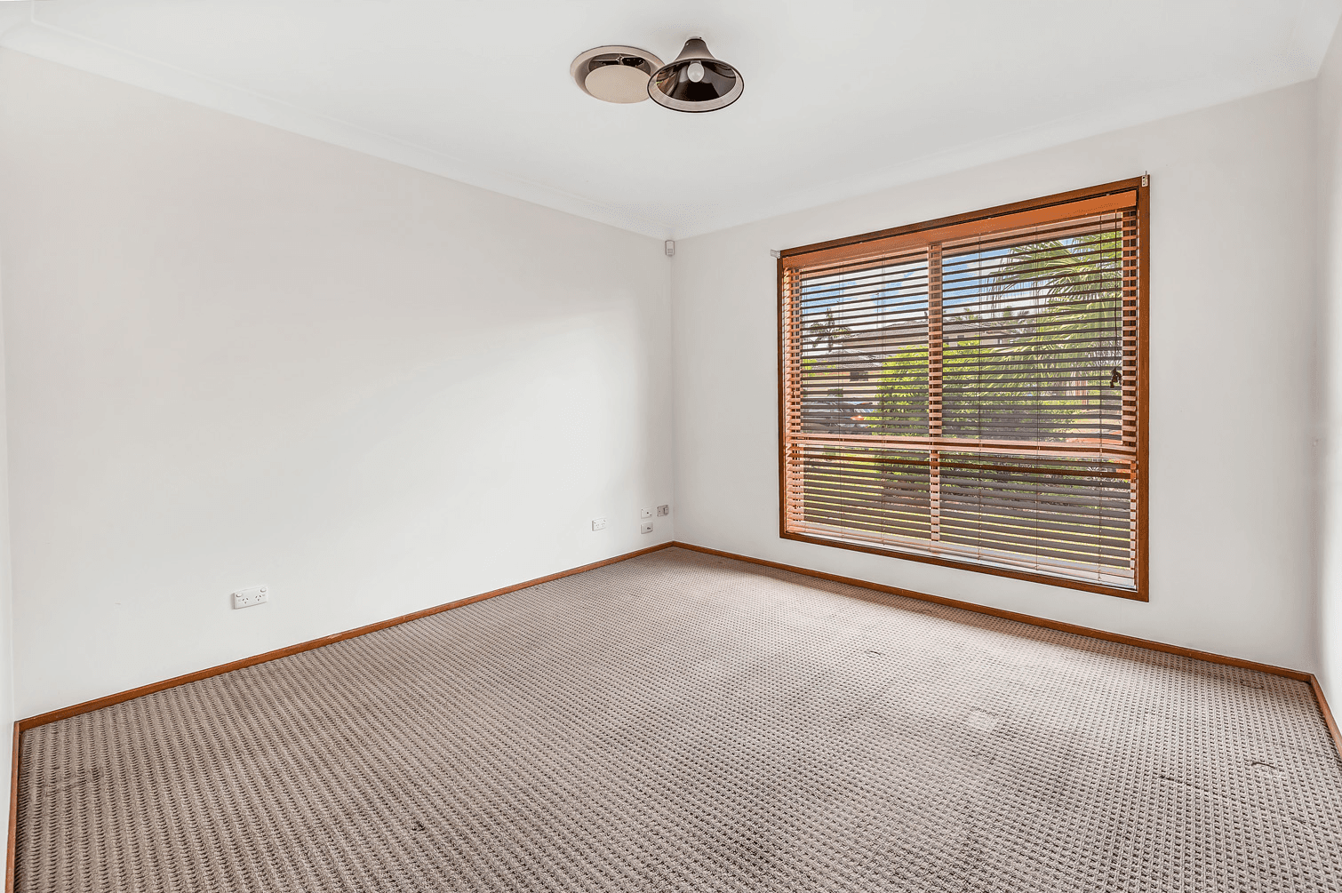 28 Andamooka Avenue, WORONGARY, QLD 4213