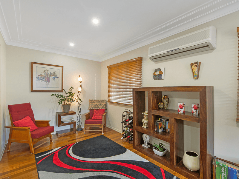 41 Victor Street, HOLLAND PARK, QLD 4121