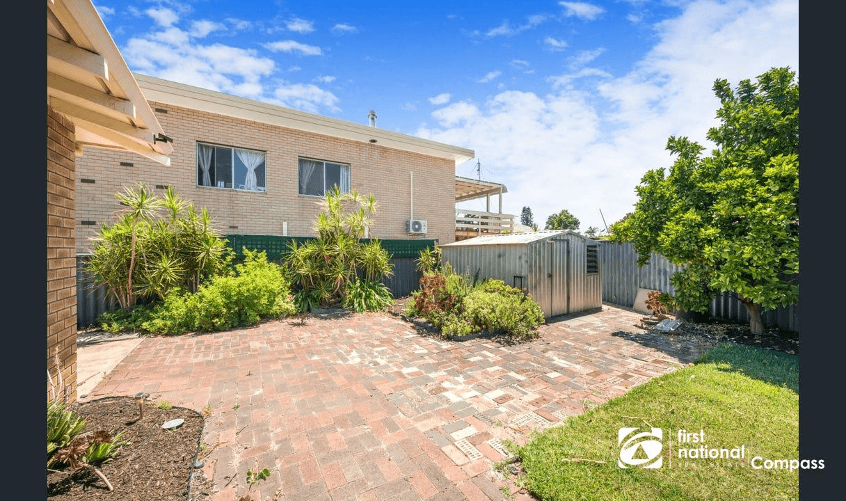 16 Tudor Avenue North, SHELLEY, WA 6148