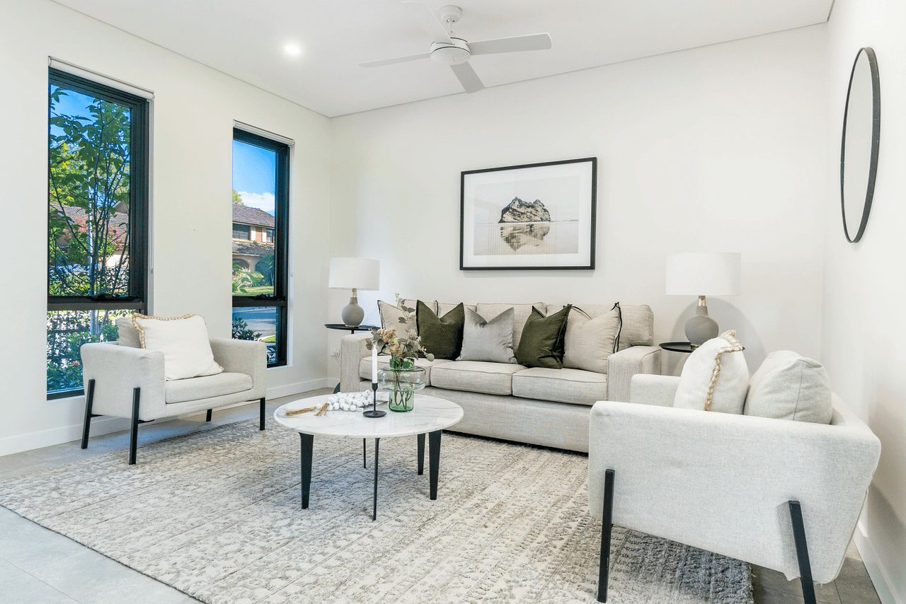 49D Fishburn Crescent, CASTLE HILL, NSW 2154