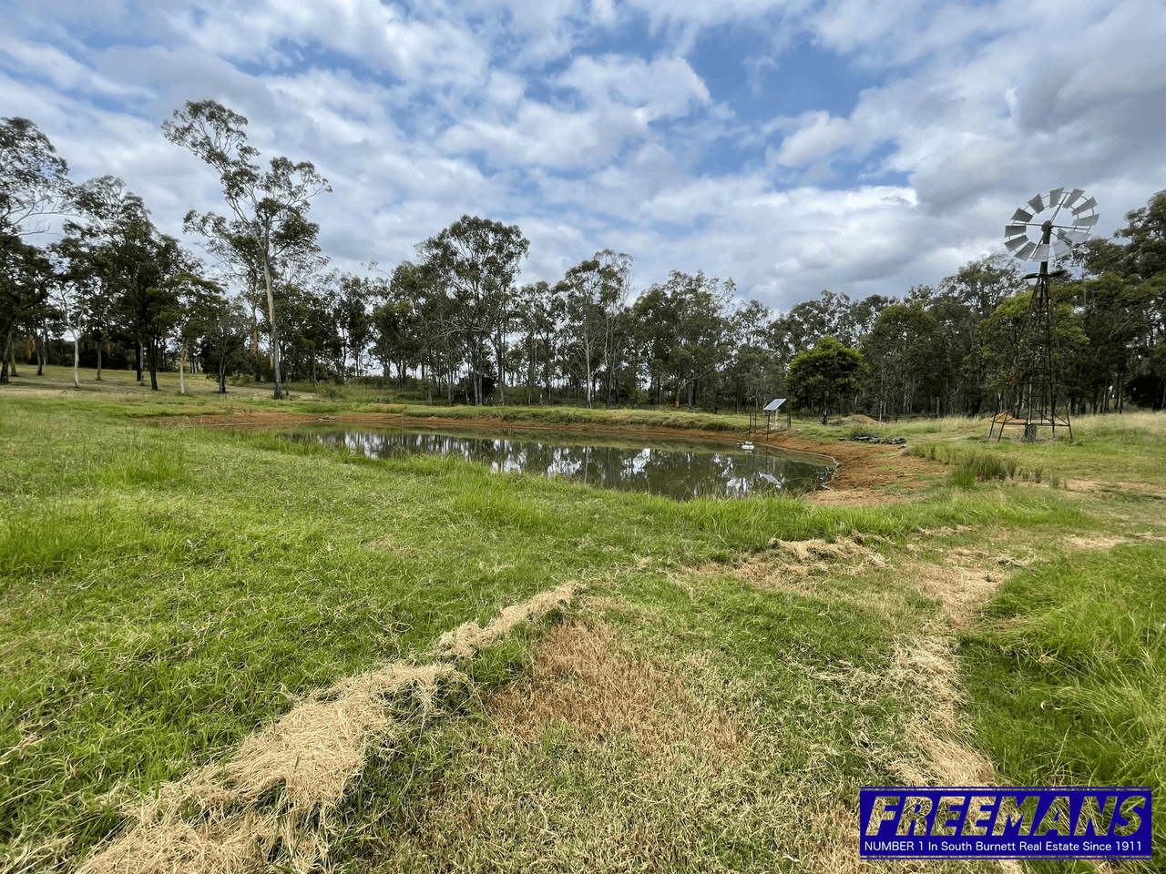 285 Burnett Highway, NANANGO, QLD 4615