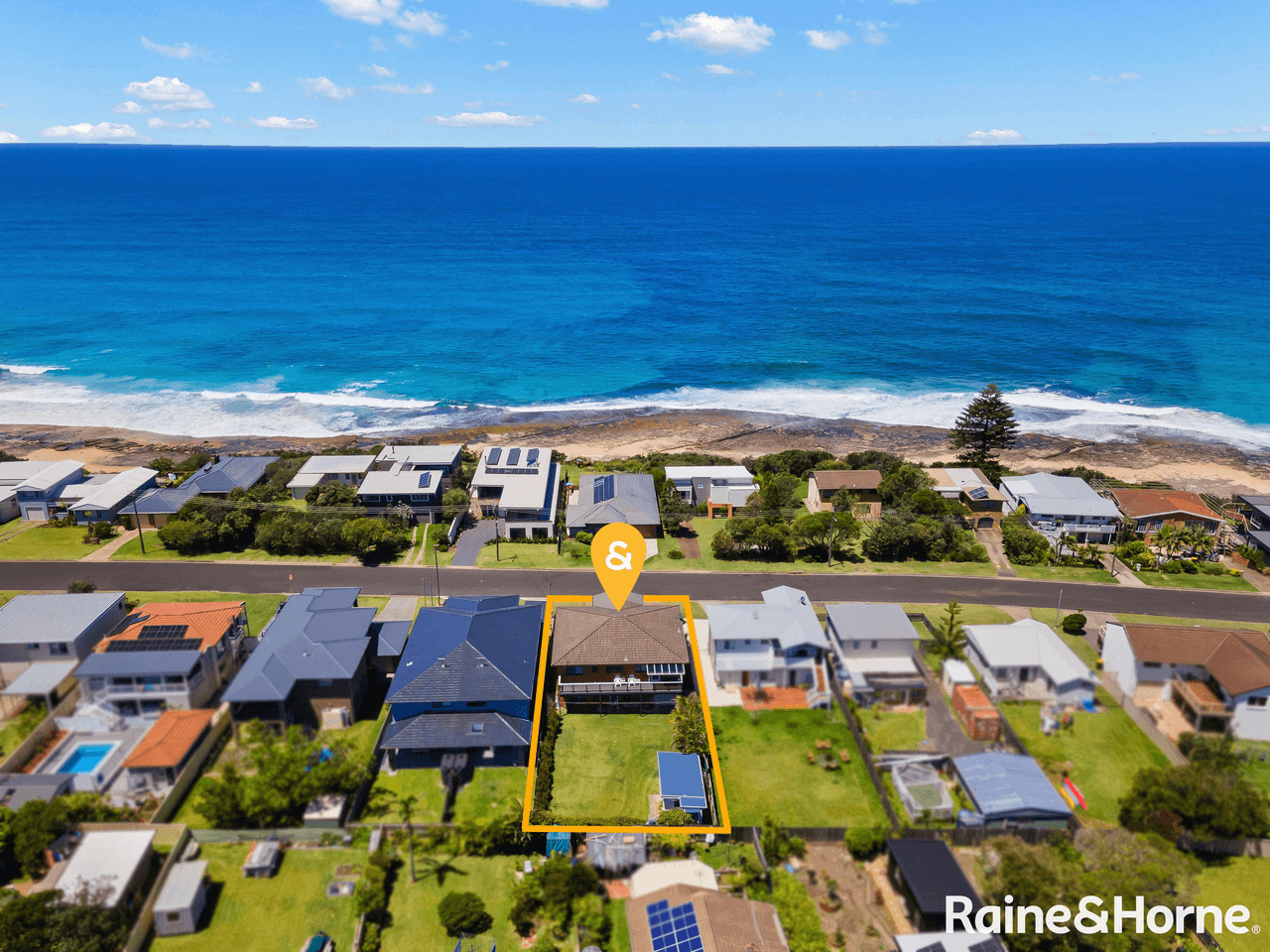 74 South Pacific Crescent, ULLADULLA, NSW 2539