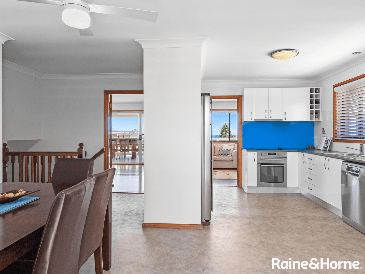 74 South Pacific Crescent, ULLADULLA, NSW 2539