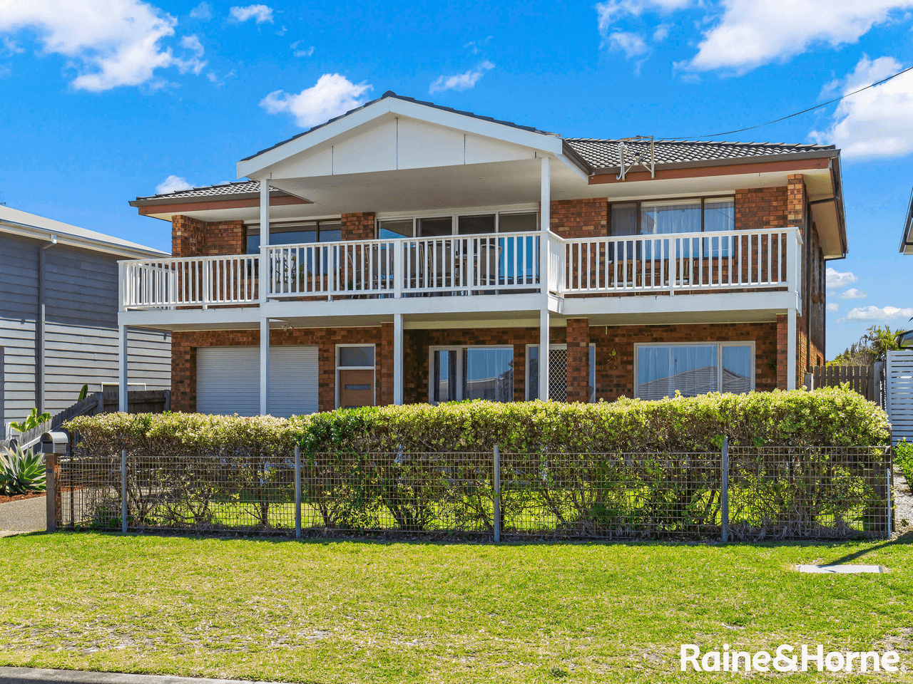 74 South Pacific Crescent, ULLADULLA, NSW 2539