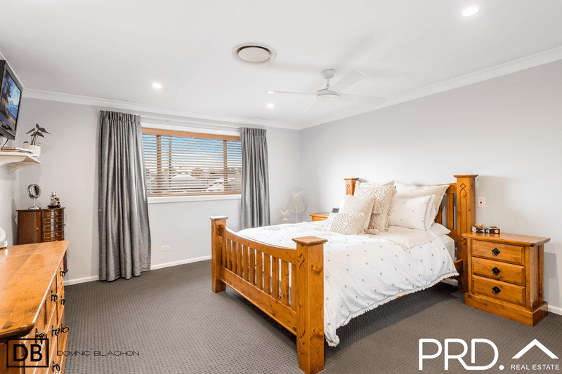 6 Gowlland Parade, PANANIA, NSW 2213