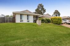 6 Paige Place, HELIDON, QLD 4344