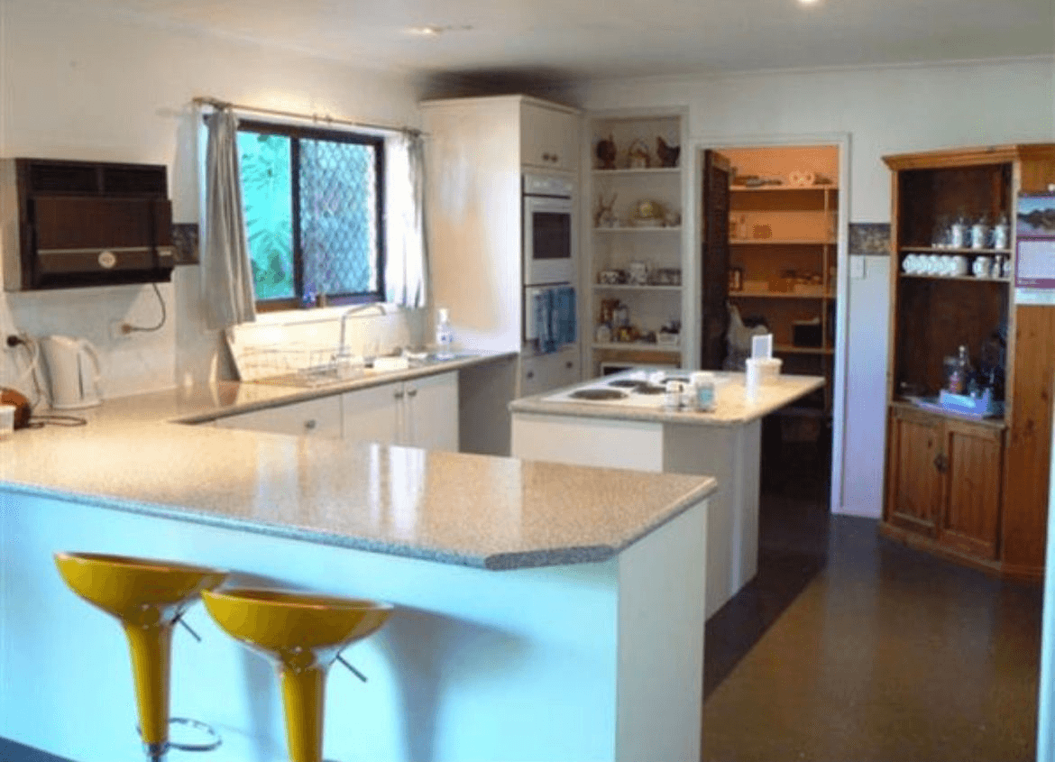 457-465 WATERFORD TAMBORINE ROAD, BUCCAN, QLD 4207