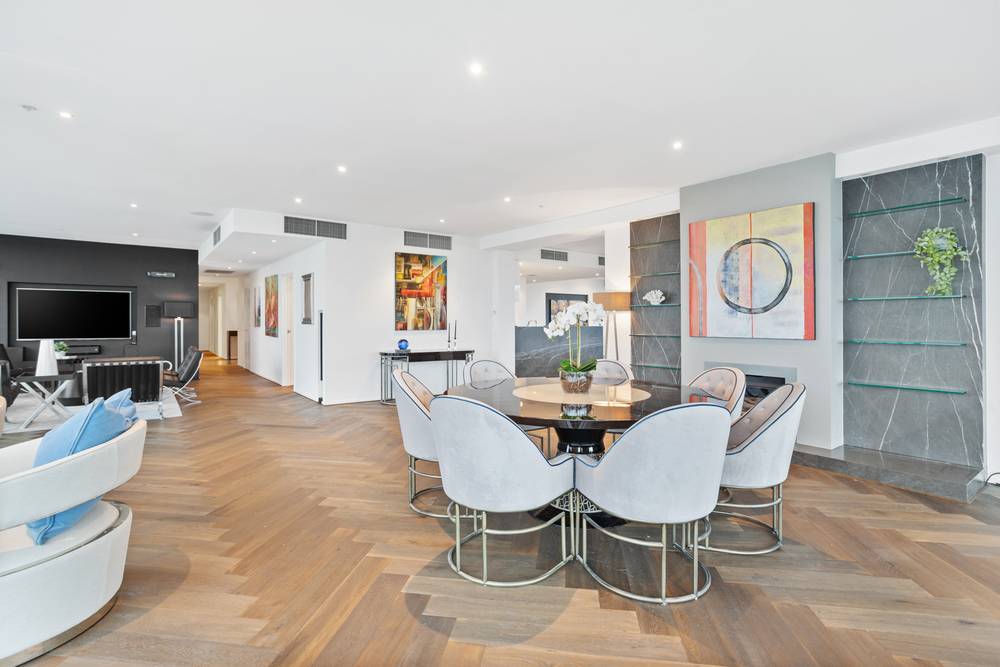 2301/15 Caravel Lane, Docklands, VIC 3008