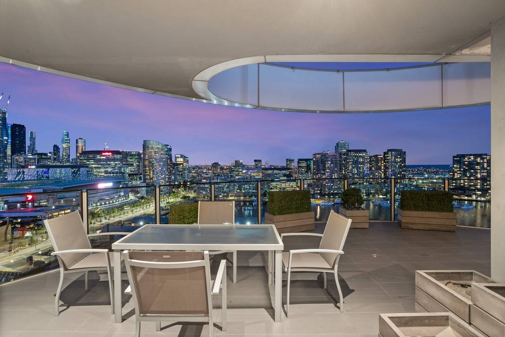 2301/15 Caravel Lane, Docklands, VIC 3008