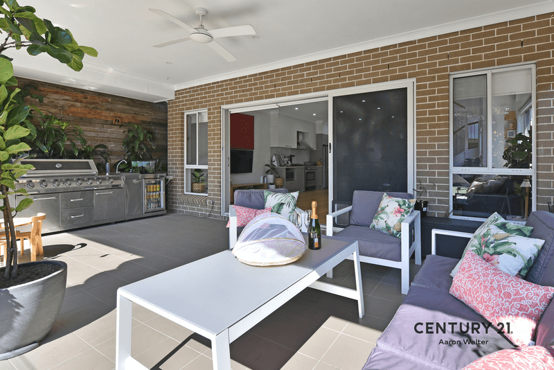 10A Bryant Street, Tighes Hill, NSW 2297