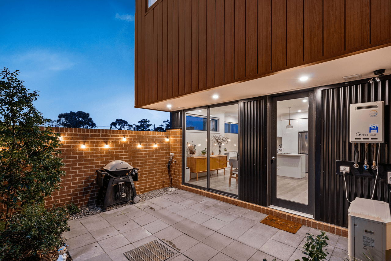 2 Coxon Street, OFFICER, VIC 3809