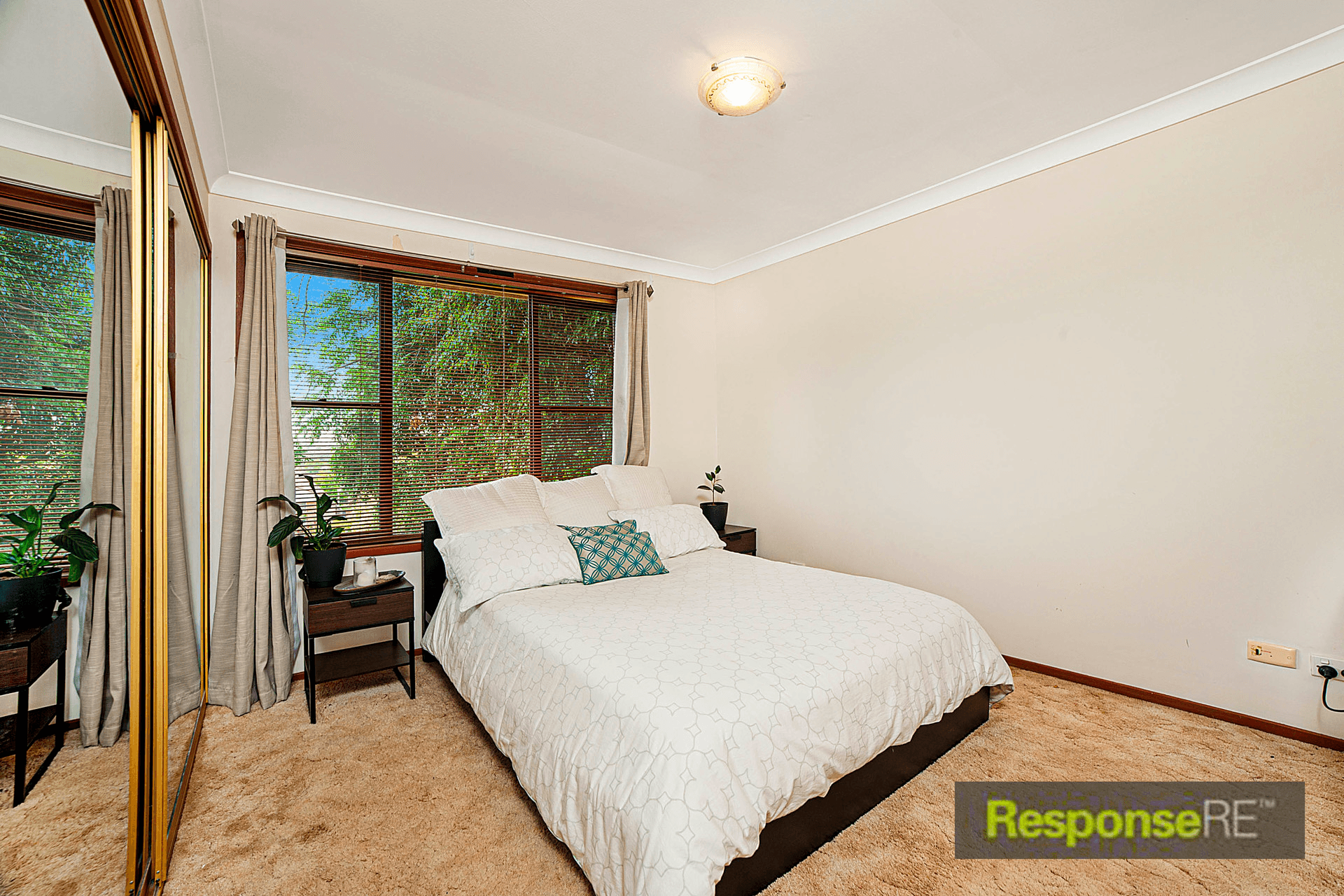 68 Crestwood Drive, Baulkham Hills, NSW 2153