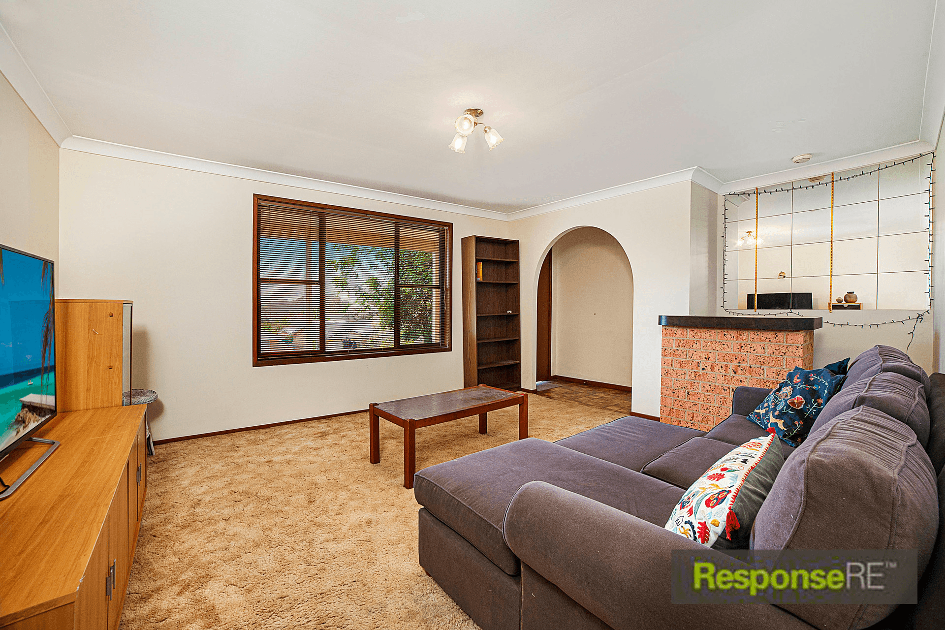 68 Crestwood Drive, Baulkham Hills, NSW 2153