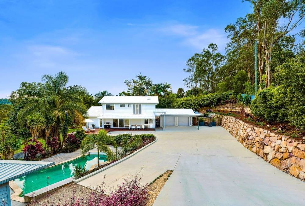 33 Bonogin Road, MUDGEERABA, QLD 4213