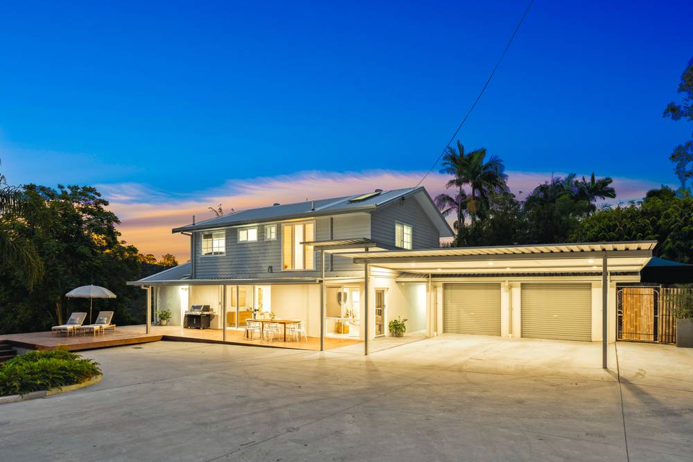 33 Bonogin Road, MUDGEERABA, QLD 4213