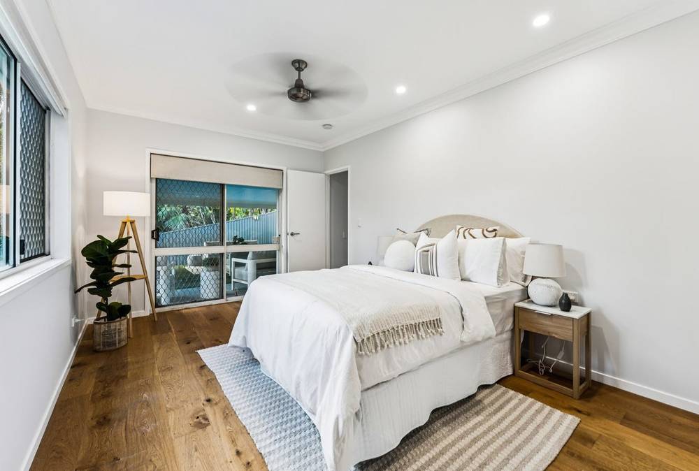 33 Bonogin Road, MUDGEERABA, QLD 4213