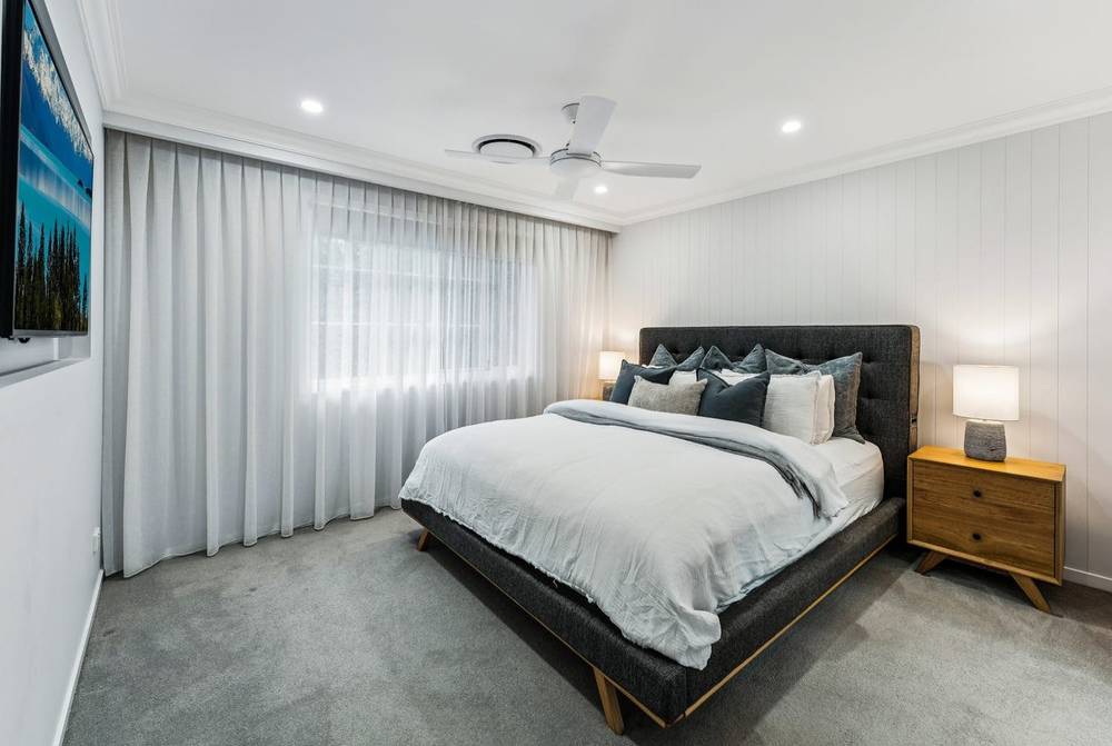 33 Bonogin Road, MUDGEERABA, QLD 4213