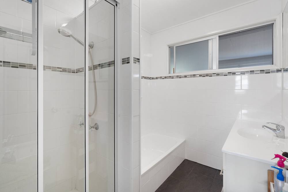 1 Aratula Street (10 Alumuna), SUNNYBANK HILLS, QLD 4109