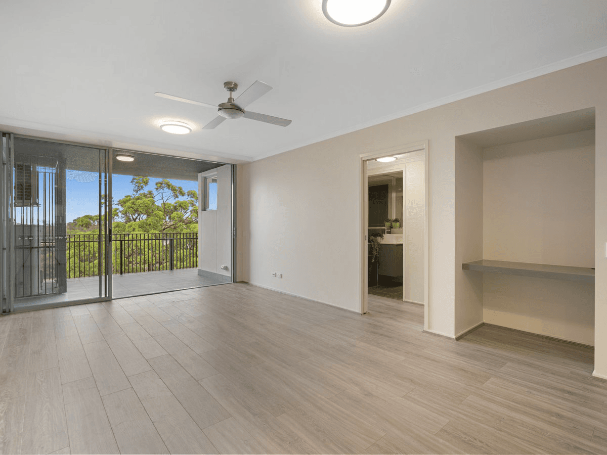 409/66 Slobodian Avenue, EIGHT MILE PLAINS, QLD 4113