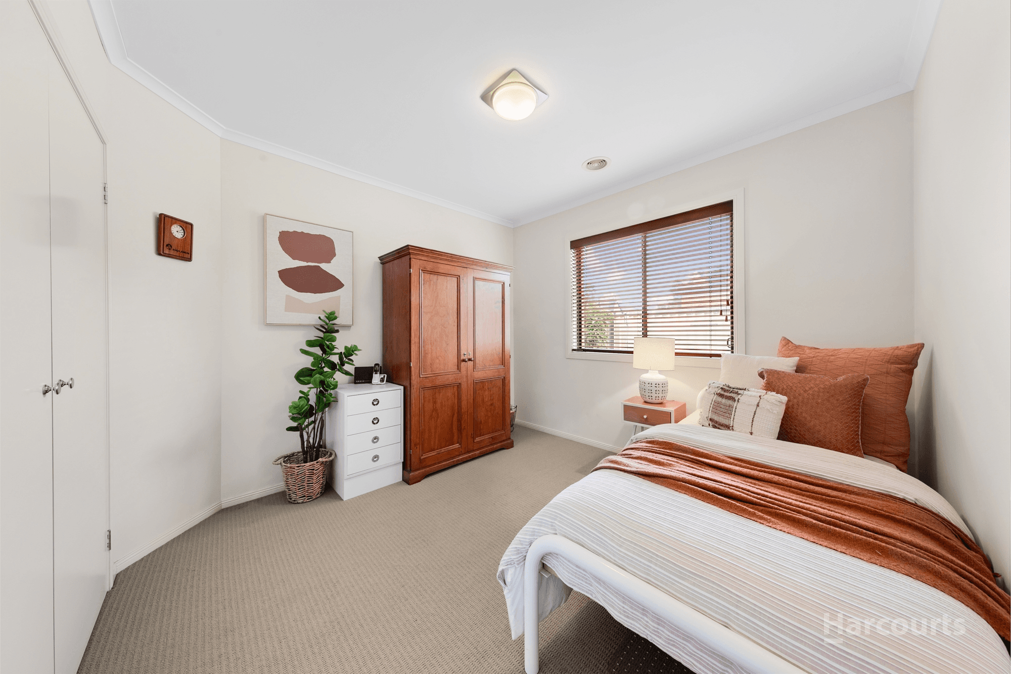 13 Lyons Avenue, Burnside Heights, VIC 3023