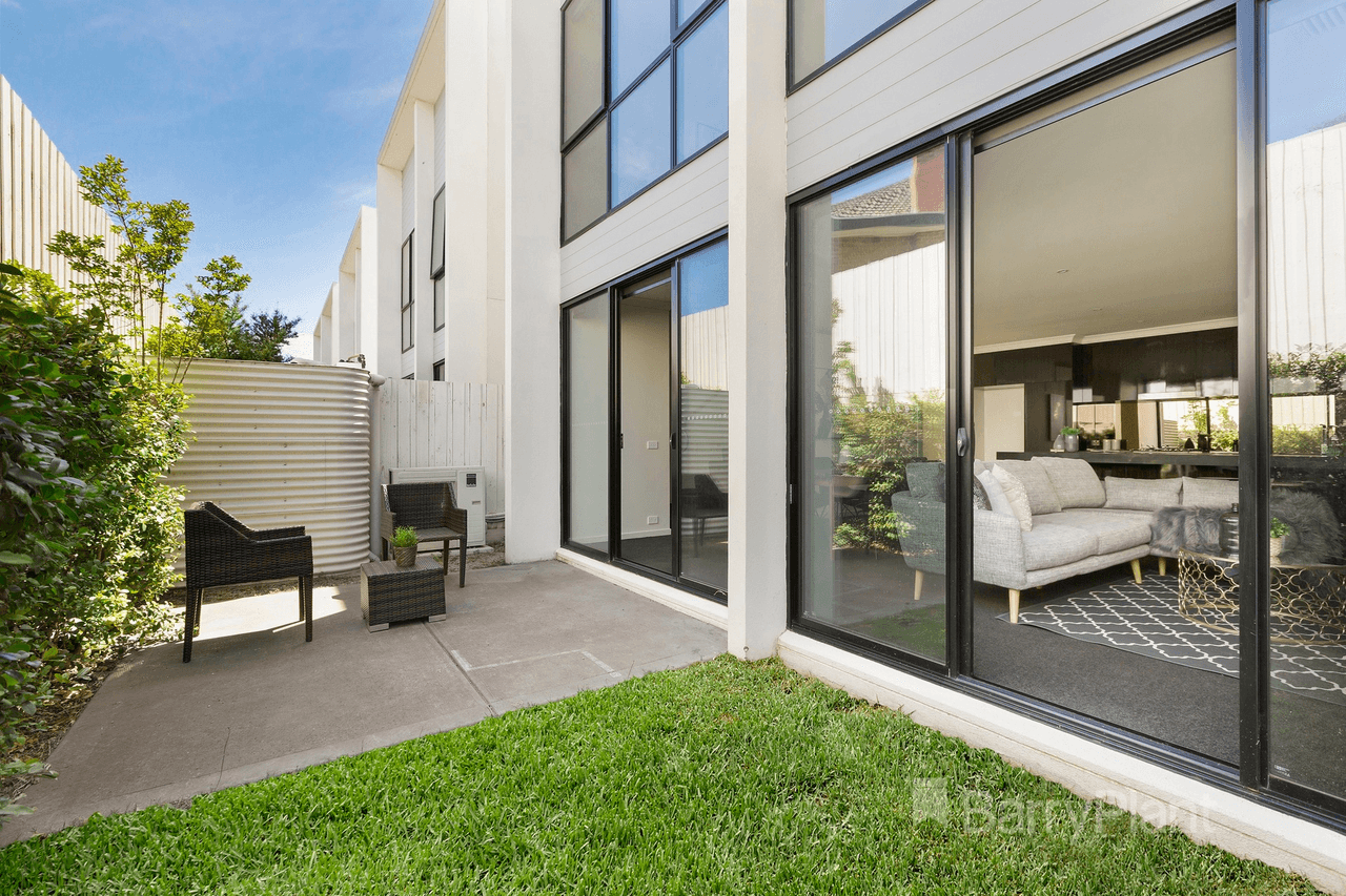 10 Bradford Ridge, Bundoora, VIC 3083