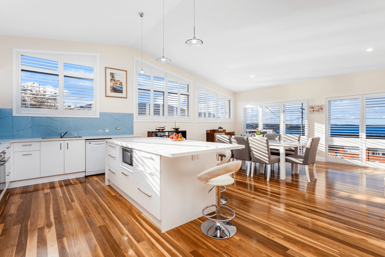 9 Cathedral Rocks Avenue, KIAMA DOWNS, NSW 2533