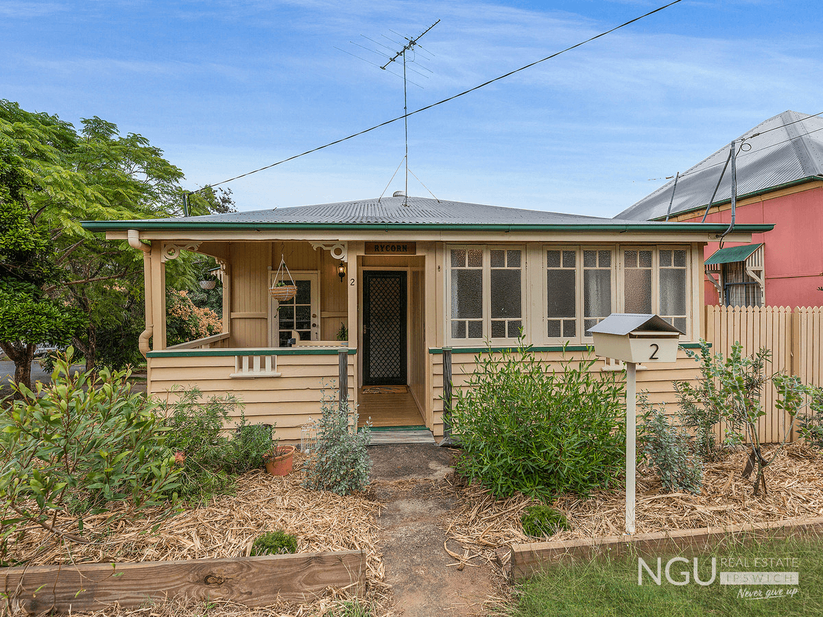 2 Smith Street, North Ipswich, QLD 4305