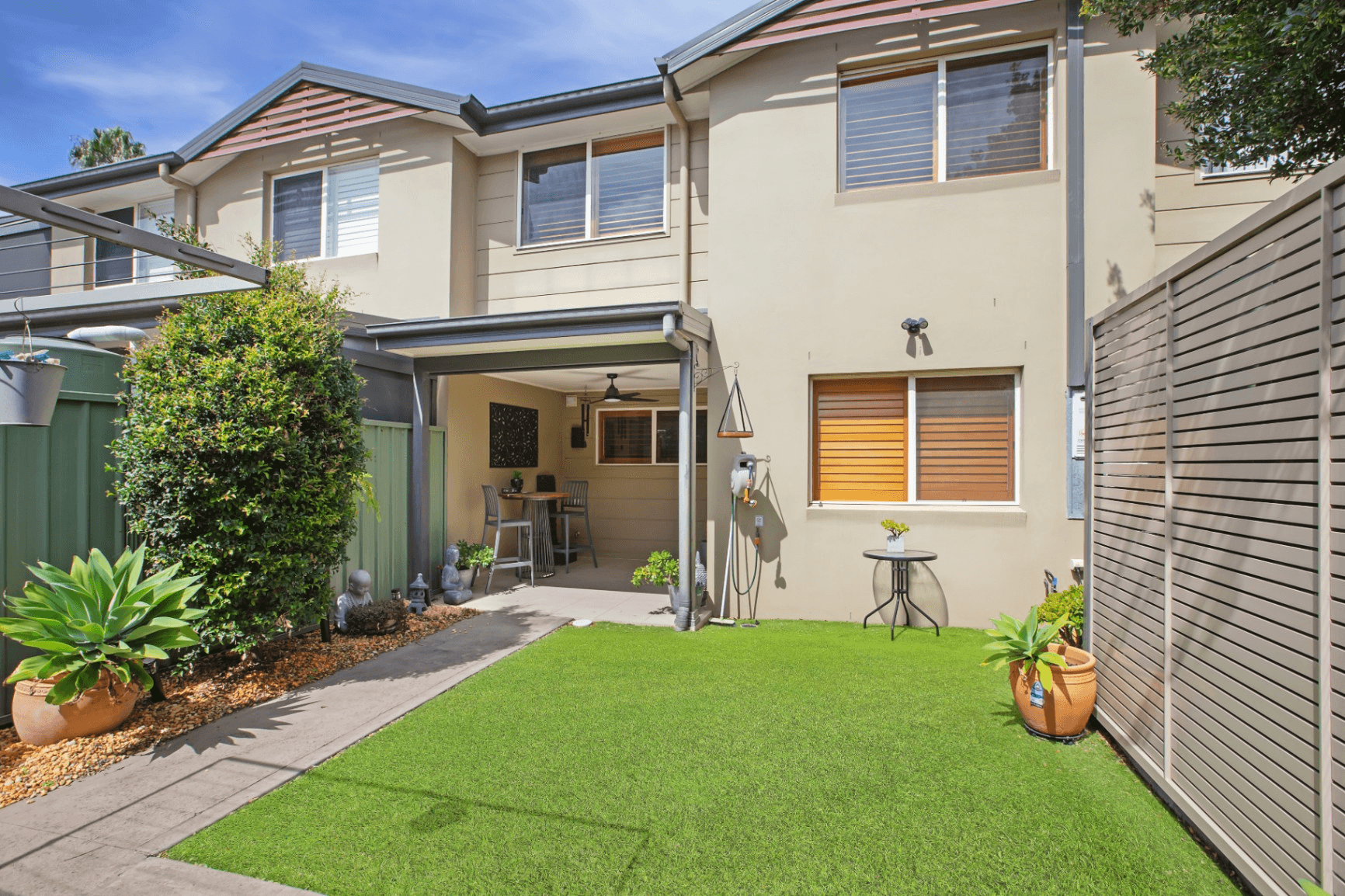 2/55 East Market Street, Richmond, NSW 2753