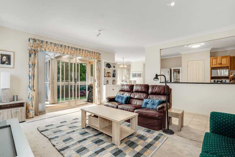 22 Singleton Road, POINT CLARE, NSW 2250