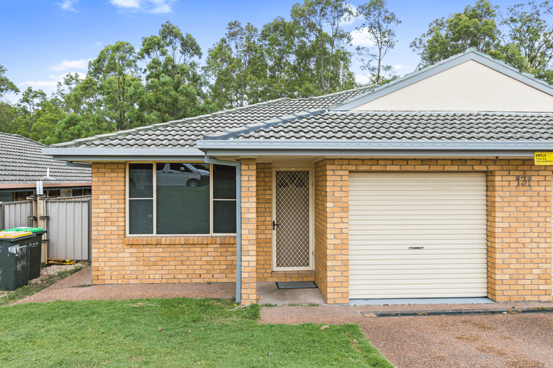 1/131 Denton Park Drive, ABERGLASSLYN, NSW 2320