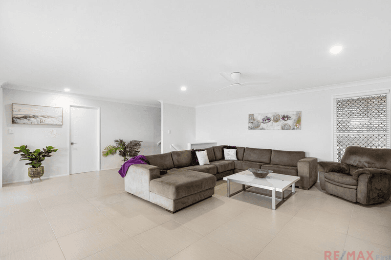 34 George Street, Moffat Beach, QLD 4551