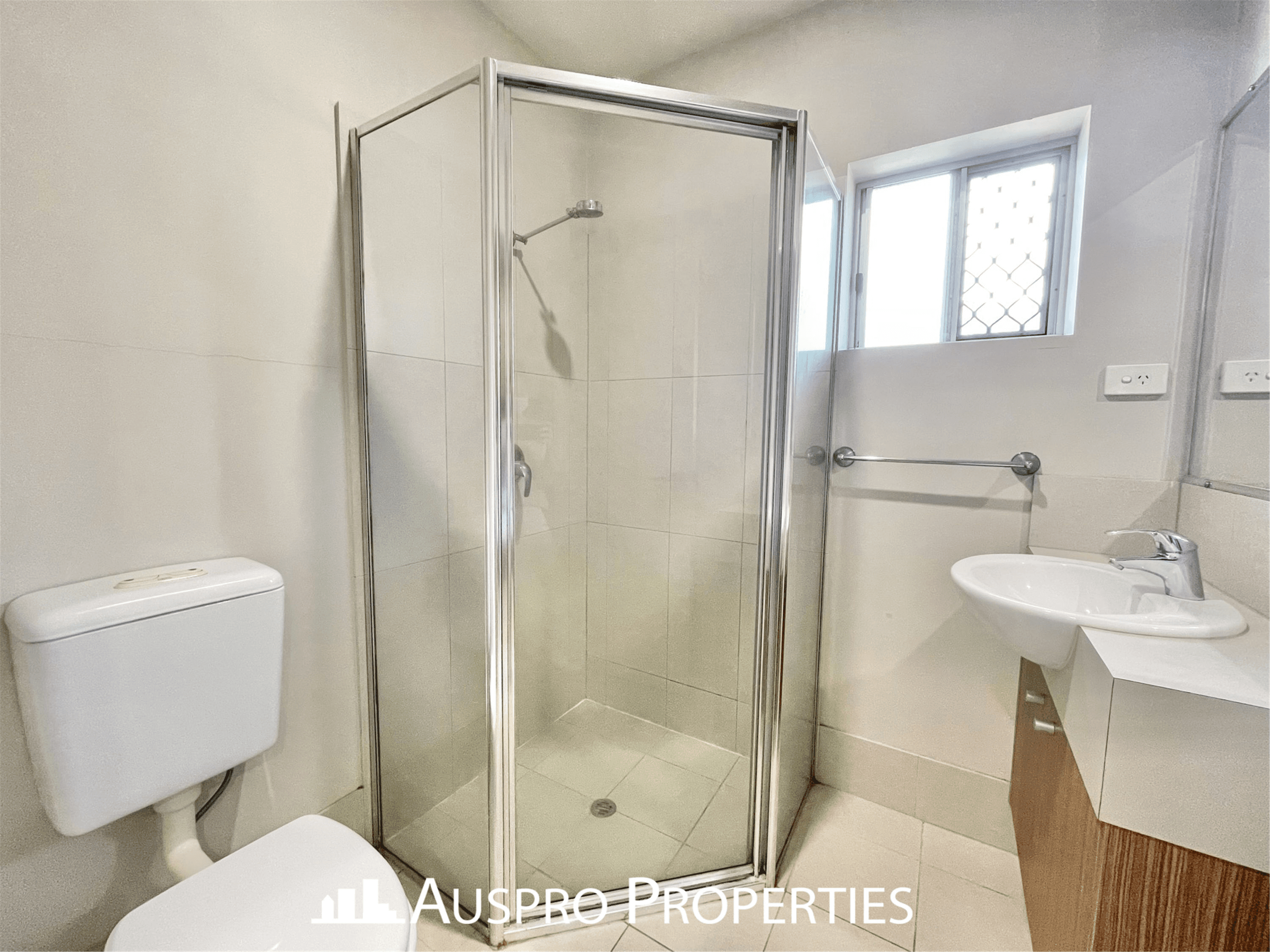 Unit 2 25 Park Rd, YERONGA, QLD 4104