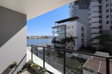 20208/37D Harbour Rd, HAMILTON, QLD 4007